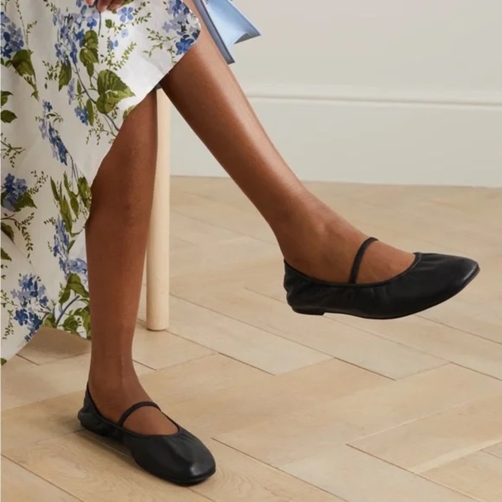 Reformation Black Flats